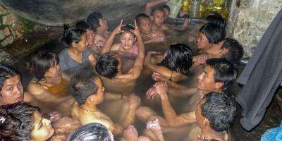 Duenmang Hot spring